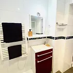 Apartament Bright 1 Bedroom First Floor Near Republique 10 Paryż