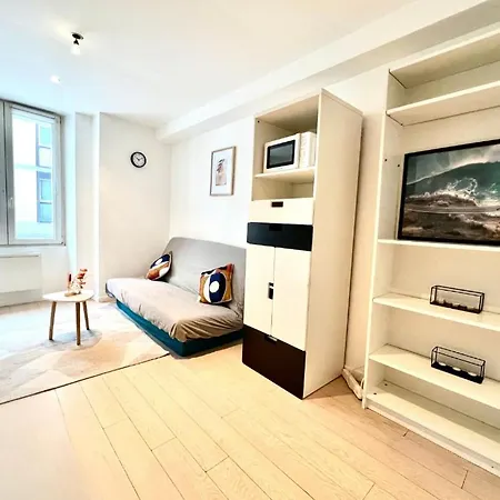 דירה Bright 1 Bedroom First Floor Near Republique 10 פריז