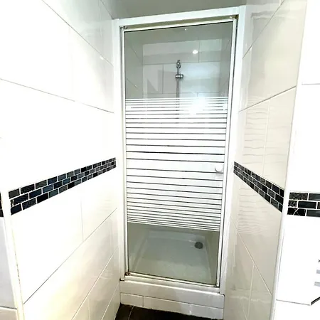 Apartmán Bright 1 Bedroom First Floor Near Republique 10 *