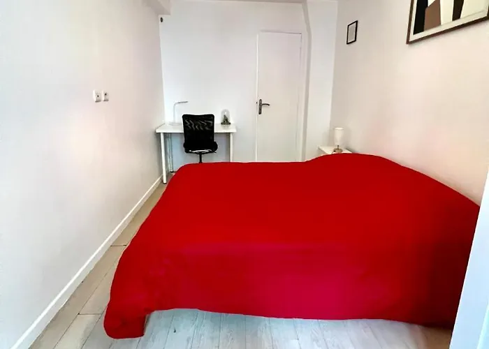 Bright 1 Bedroom First Floor Near Republique 10 פריז