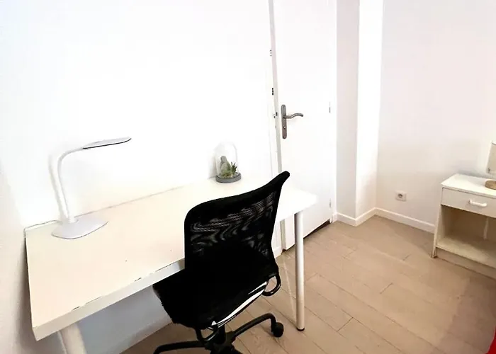 Bright 1 Bedroom First Floor Near Republique 10 פריז